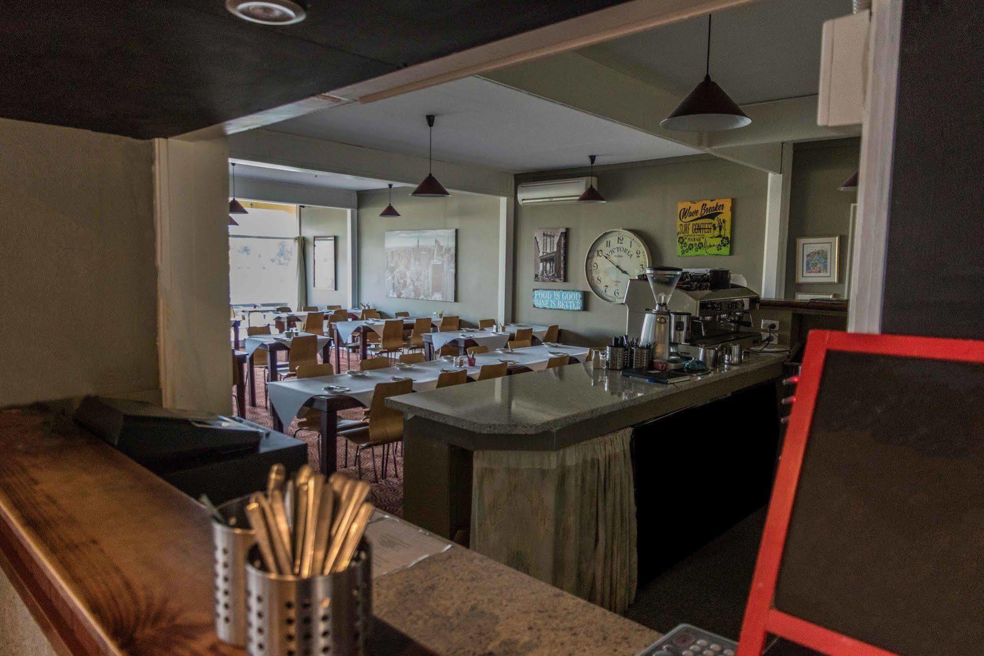 Moruya Waterfront Hotel Motel Bagian luar foto