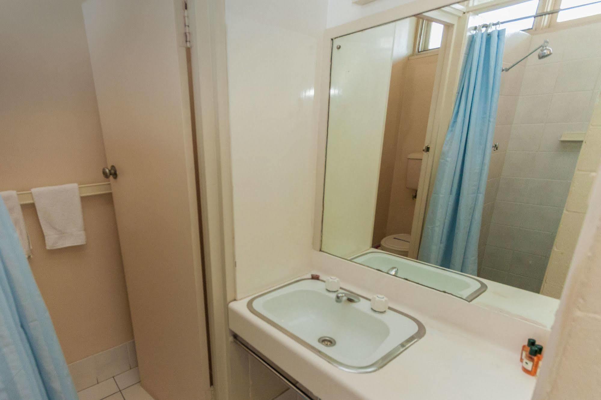 Moruya Waterfront Hotel Motel Bagian luar foto